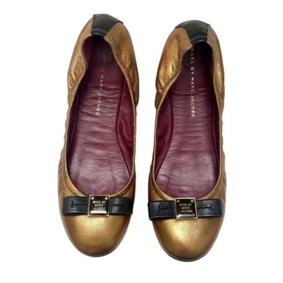Marc by Marc Jacobs Bronze Gold Flat‎ Bow Detail Size 38 / 8 US - Picture 1 of 12